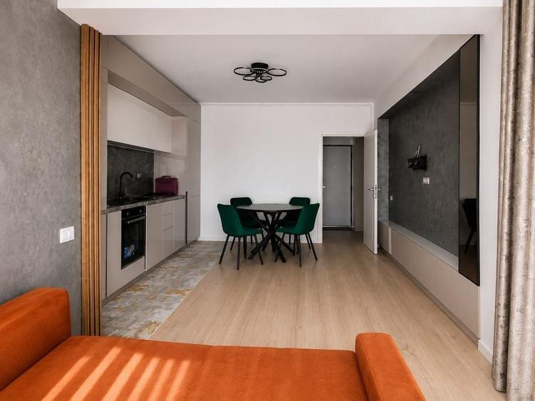 Apartament cu 3 camere decomandat, mobilat în Baicului