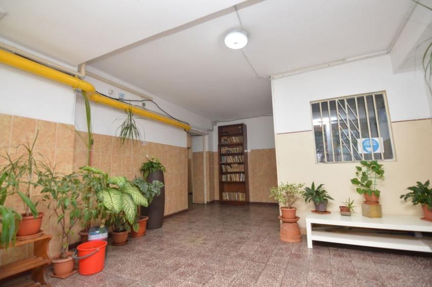 Garsonieră semidecomandată, mobilată în Titan