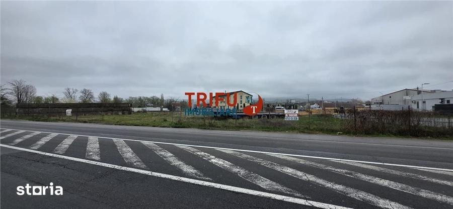 Teren de 1400 mp, în Industrială