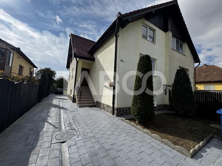 Duplex cu 5 camere decomandat cu Canalizare în Lazaret