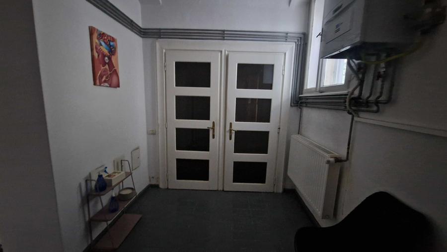 Spațiu comercial, de 70 mp, în Ultracentral