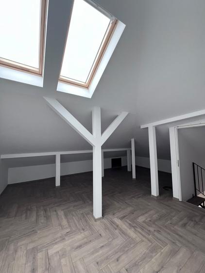 Duplex cu 5 camere cu Canalizare în Bragadiru