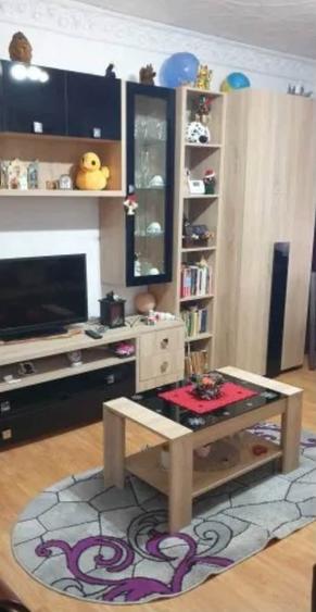 Apartament 2 camere zona Poarta 6 mobilat utilat 50 mp - 1