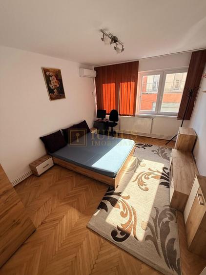 Apartament cu 2 camere decomandat, mobilat în Complex Studențesc