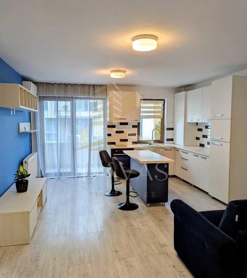 Apartament cu 2 camere semidecomandat, mobilat în Între Lacuri