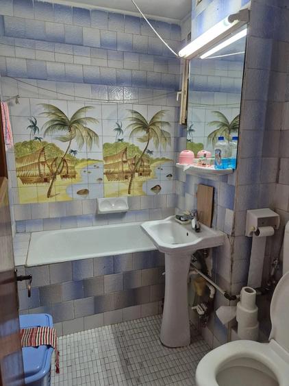 Apartament cu 2 camere decomandat în Boema