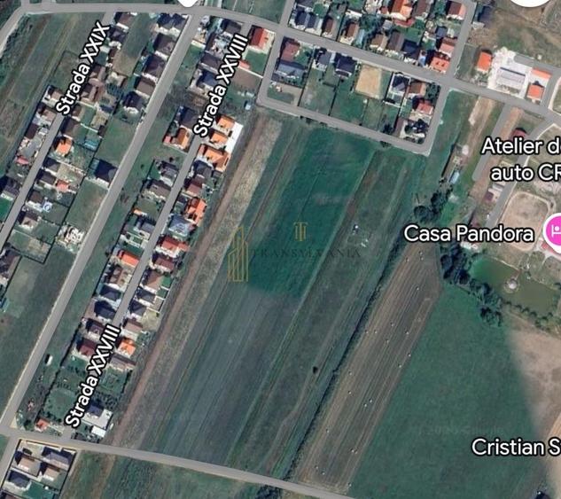 Teren intravilan de 2300 mp, în Cristian