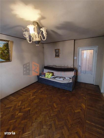 Apartament 3 camere cf1 decomandat zona Micro 3 - 13