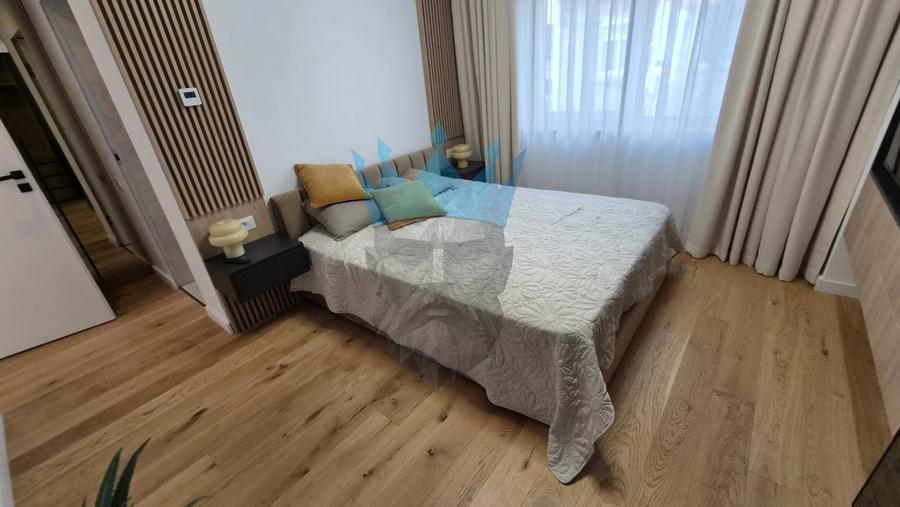Apartament cu 3 camere decomandat, mobilat în Unirii