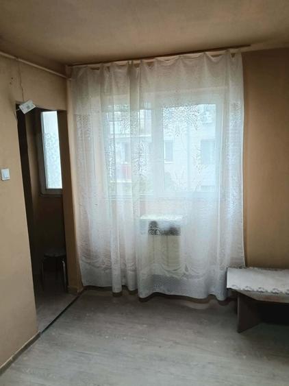 Garsonieră decomandată în Cloșca