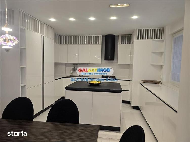 Apartament cu 5 camere în Nordului