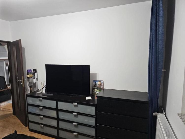 Apartament cu 2 camere semidecomandat în Titan