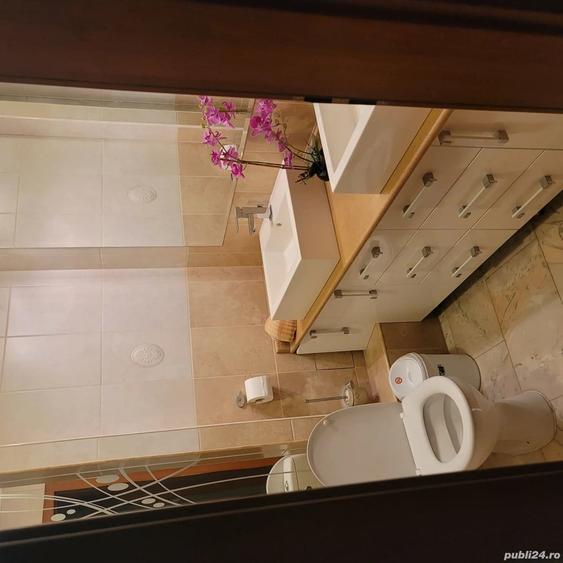 Apartament cu 3 camere decomandat în Spitalul Județean