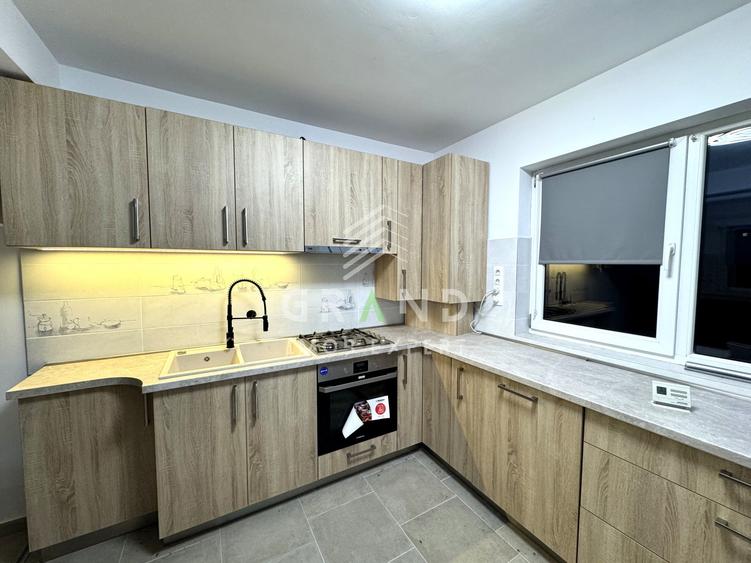 Duplex cu 4 camere cu Canalizare în Iris