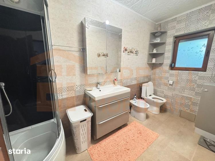 Casă cu 4 camere cu Teren 300 Mp în Agigea