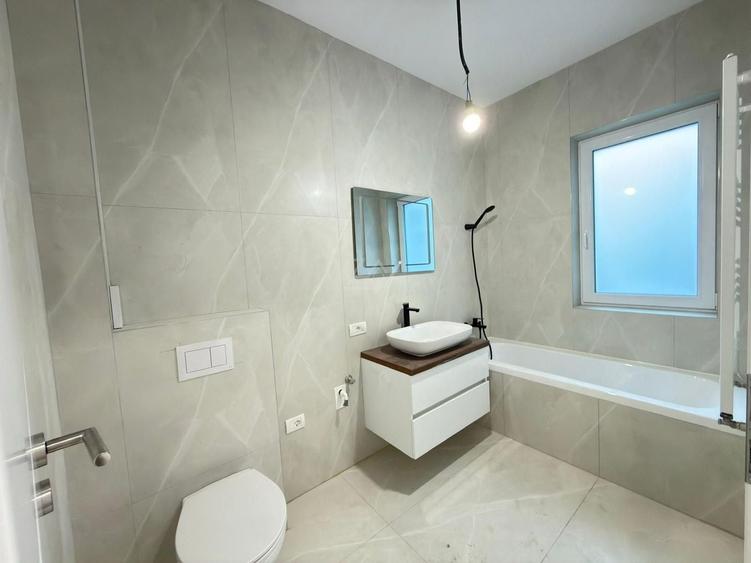 Bloc finalizat. Decomandat. 2 balcoane. Spatiu pod. - 7