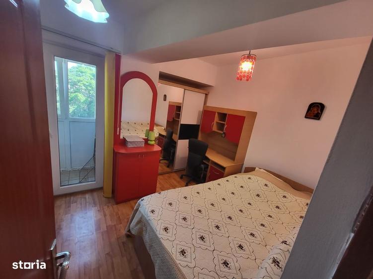 Apartament cu 2 camere în Păcii