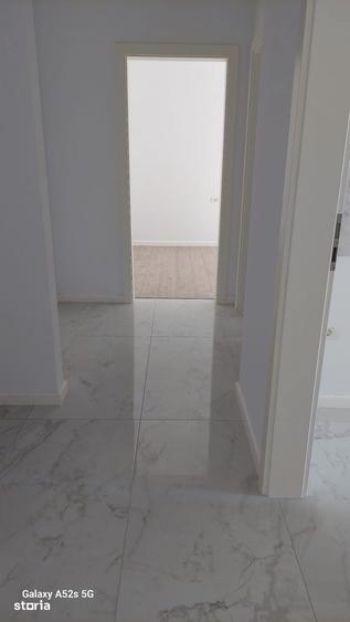 Apartament nemobilat cu terasa, cu acces la piscina - 5