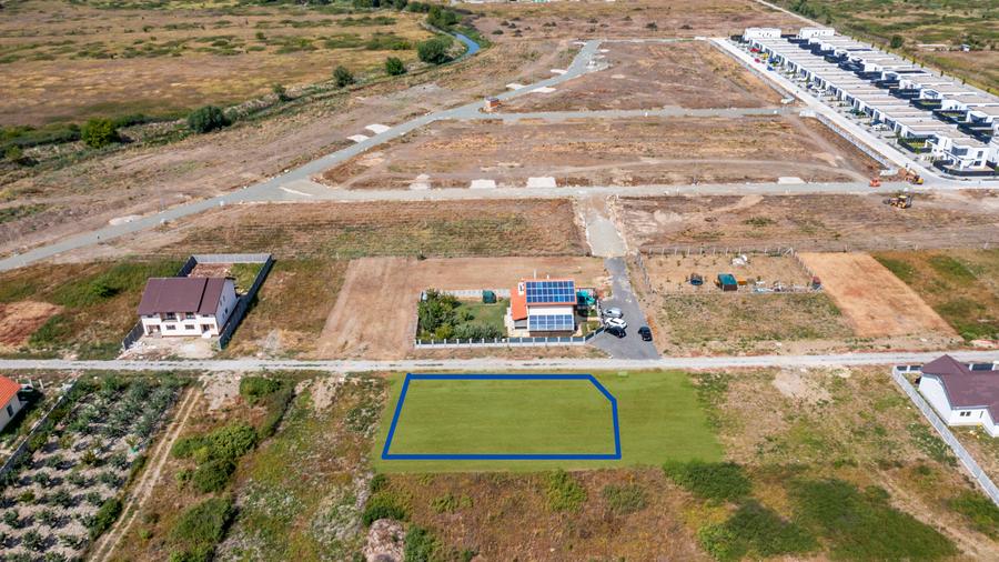 Teren Construcții intravilan de 855 mp, în Moșnița Nouă