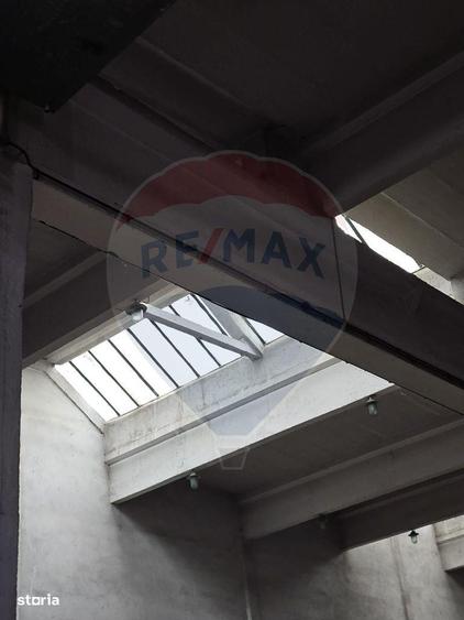Spațiu comercial, de 600 mp, în Găvana