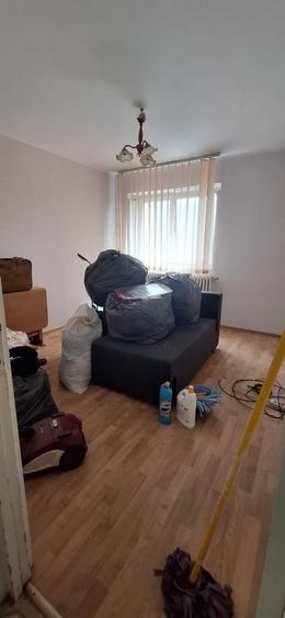 Apartament cu 2 camere semidecomandat în Drumul Taberei