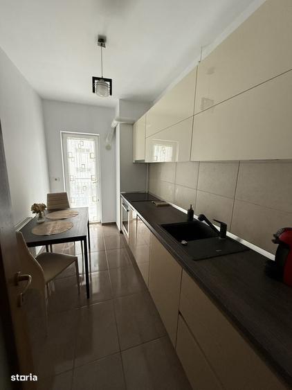 Apartament cu 2 camere în Păcii
