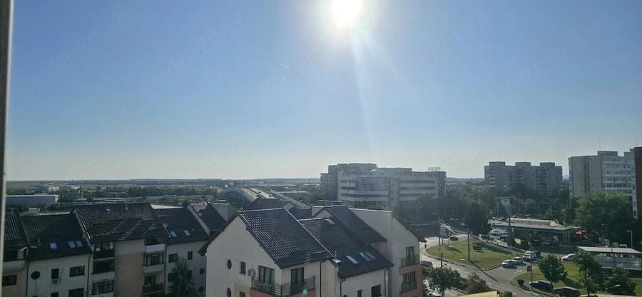 Apartament cu 4 camere decomandat în 9 Mai
