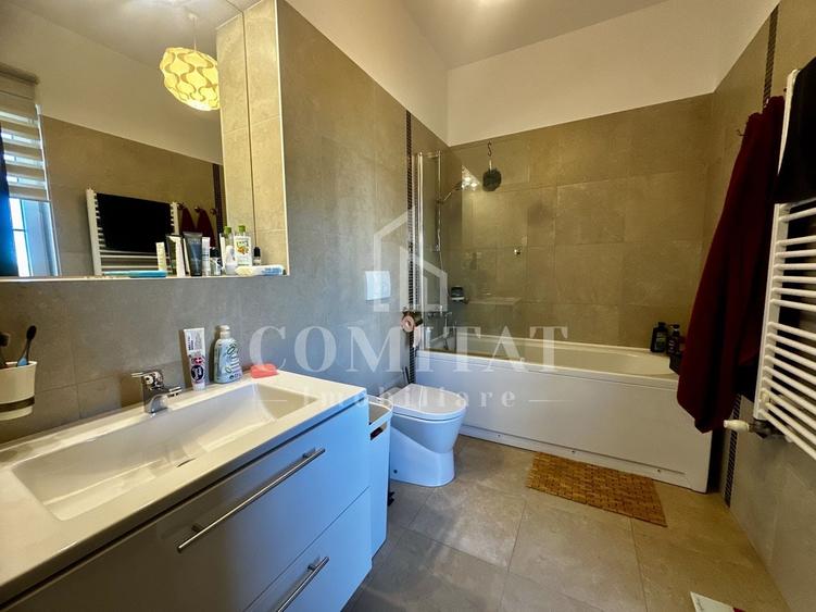 Apartament cu 4 camere semidecomandat, mobilat în Iris