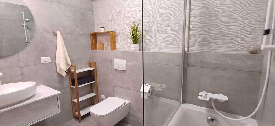 Apartament cu 2 camere decomandat în Herăstrău