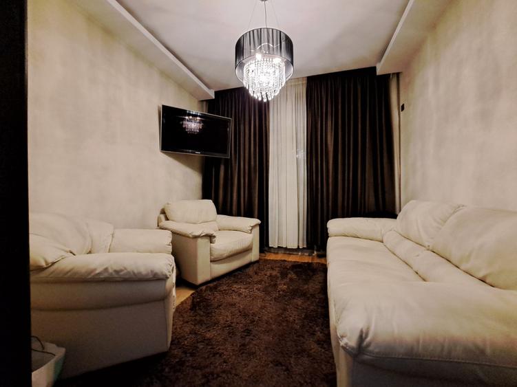 Apartament cu 5 camere decomandat, mobilat în Cotroceni