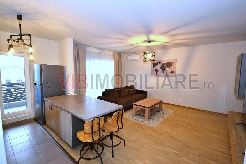 Apartament cu 2 camere semidecomandat, mobilat în Odăi
