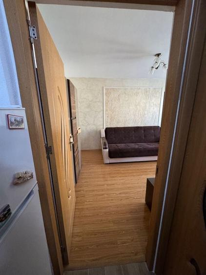 Garsonieră în Romanești