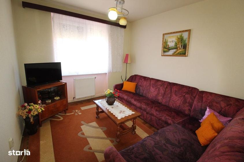 Apartament cu 4 camere în Batiz