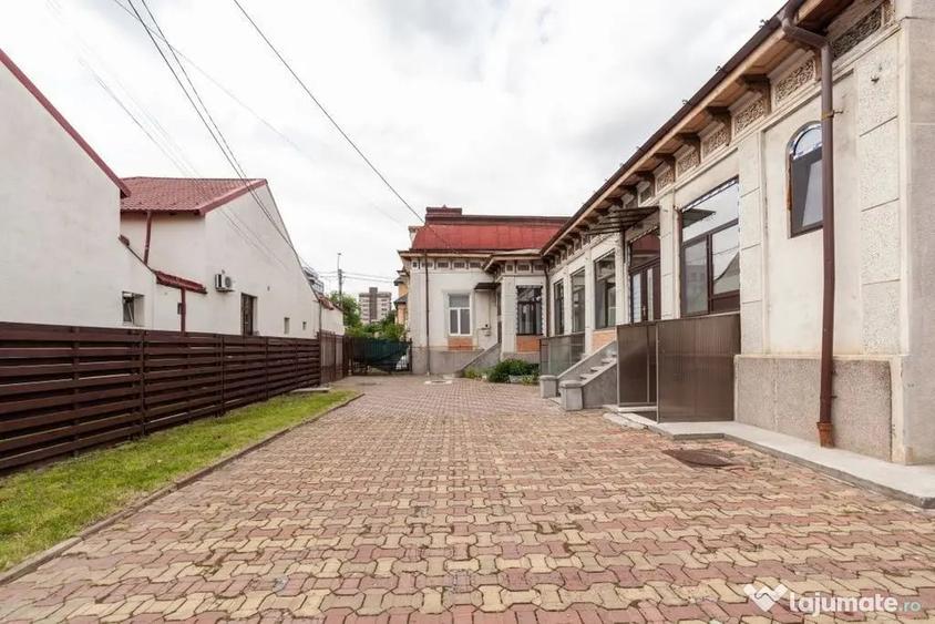 Casă cu 4 camere cu Teren 224 Mp în Central