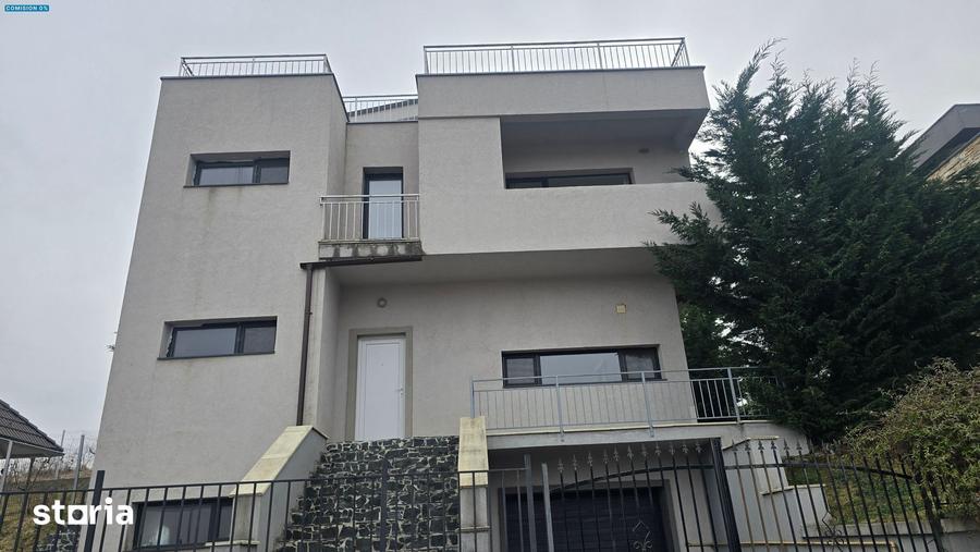 Casă cu 4 camere cu Teren 400 Mp în Făget