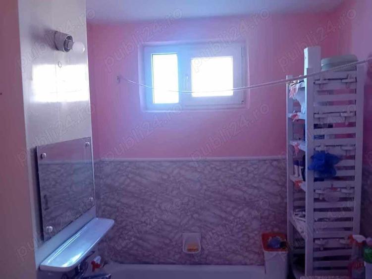 Apartament cu 2 camere decomandat în Dărmănești