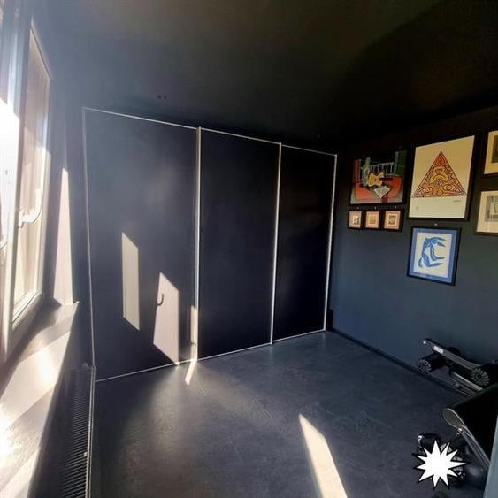Apartament cu 3 camere semidecomandat în Central
