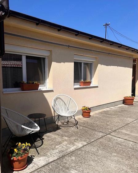 Apartament cu 2 camere semidecomandat în Fratelia