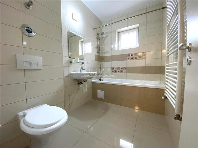 Apartament cu 2 camere decomandat în Bartolomeu