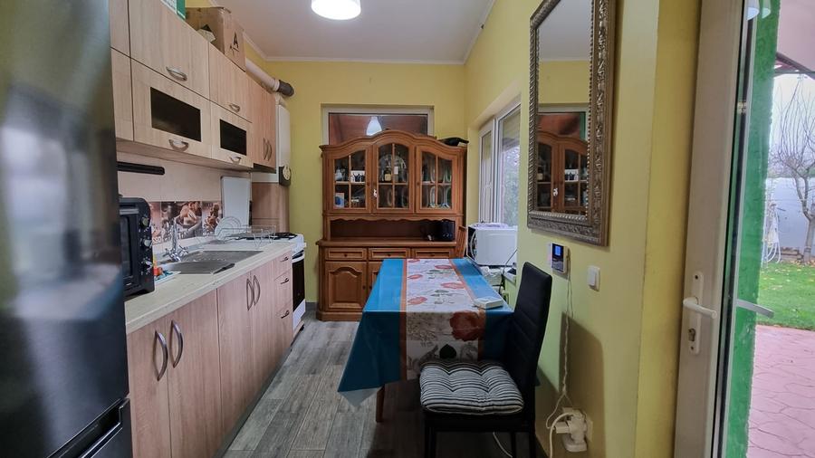 Casă individuală cu 3 camere cu Canalizare în Semicentral