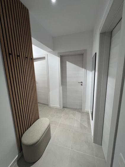 Apartament cu 2 camere decomandat în Olteni