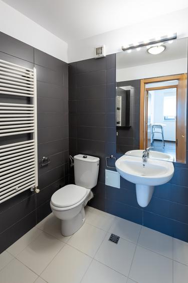 Apartament 2 camere, renovat in Iunie, cu loc de parcare subteran PROPRIU - 8