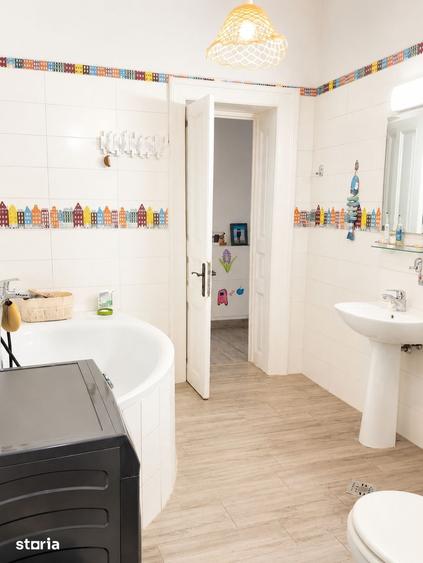 Casă cu 3 camere cu Teren 292 Mp în Rudului