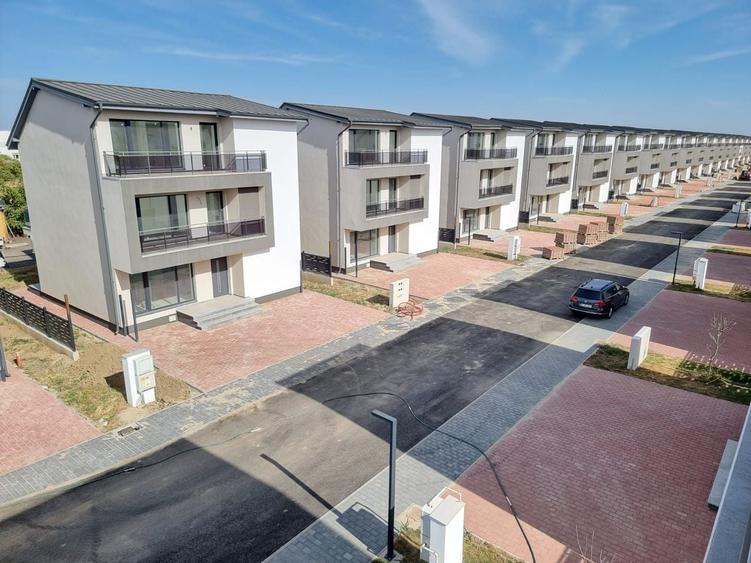 Vila individuala | P+1+M (locuibila) | 220 mp | teren 292 mp - 2
