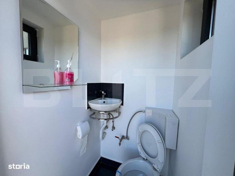 Spațiu comercial, de 150 mp, în Malu Mare