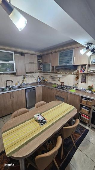 Casă cu 5 camere cu Teren 410 Mp în Ana Ipătescu