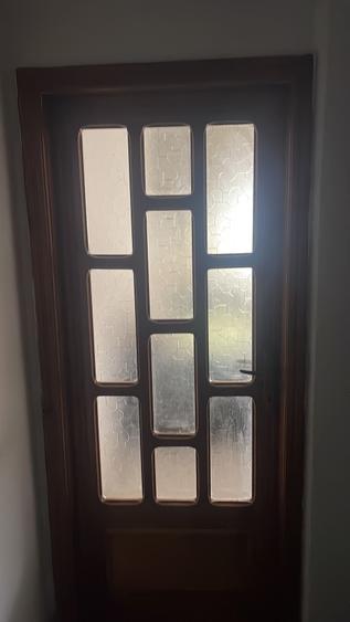 Apartament decomandat în Contactoare