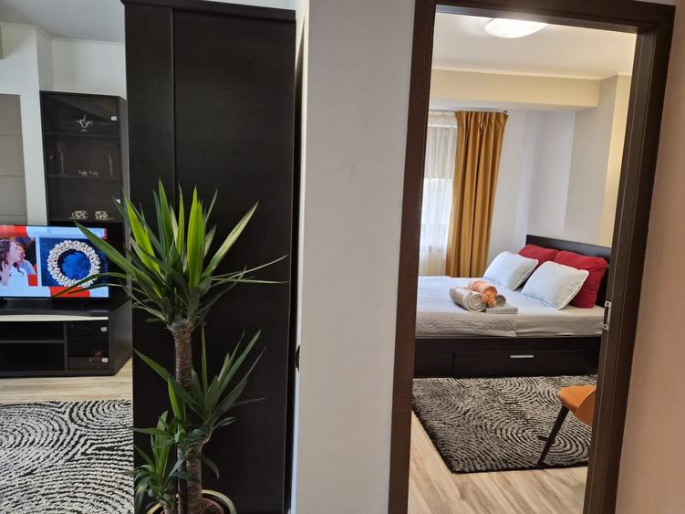Apartament cu 2 camere decomandat, mobilat în Energia