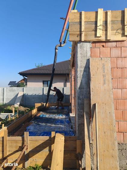 Casă cu 3 camere cu Teren 330 Mp în Clinceni