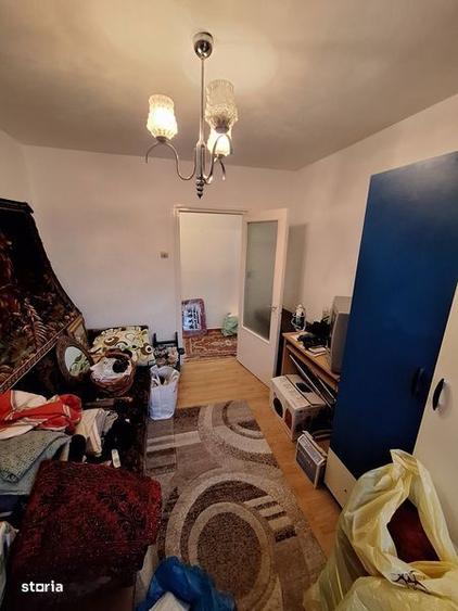 Apartament cu 3 camere în Astra